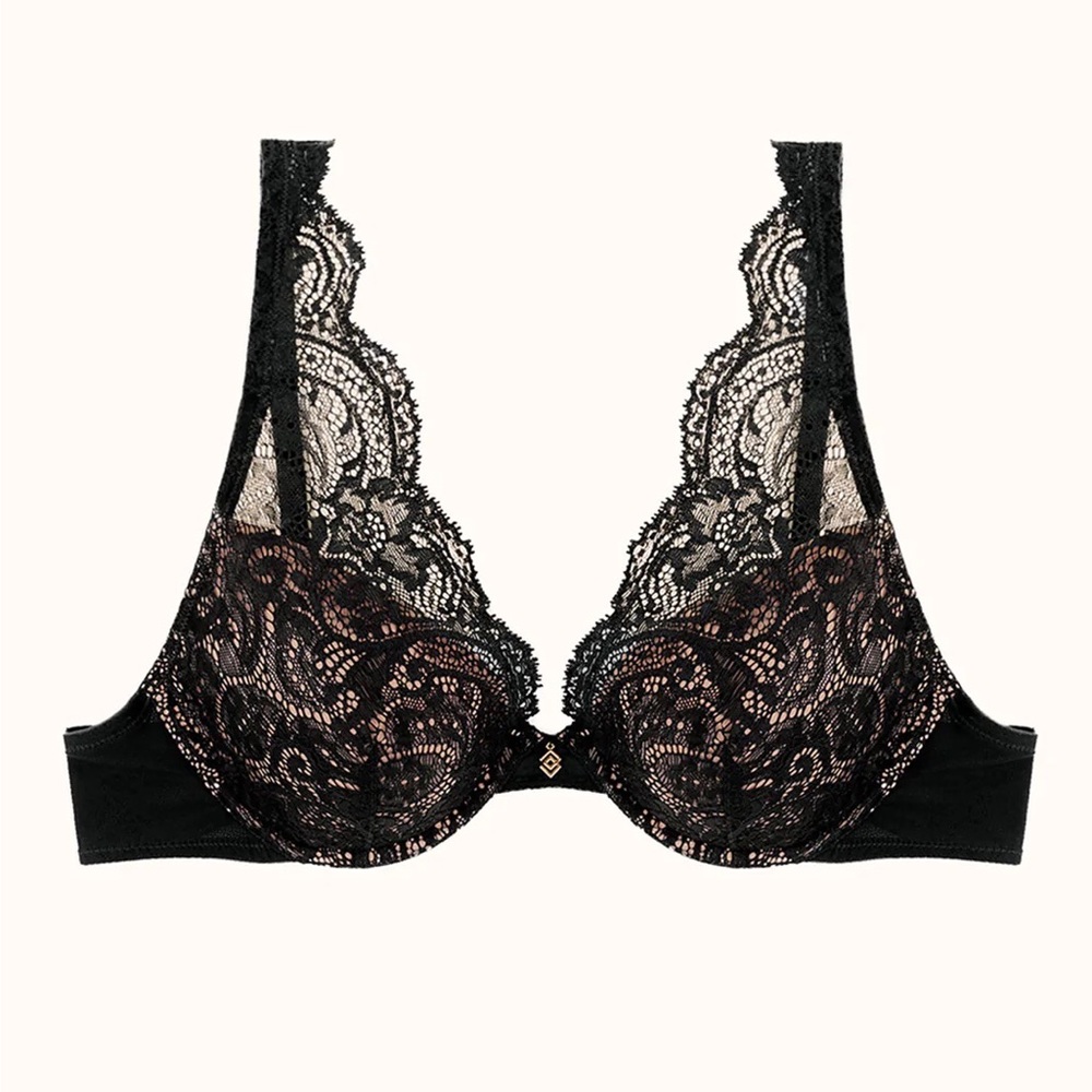 Black Lace Contour Plunge Bra | Thirdlove | 30F